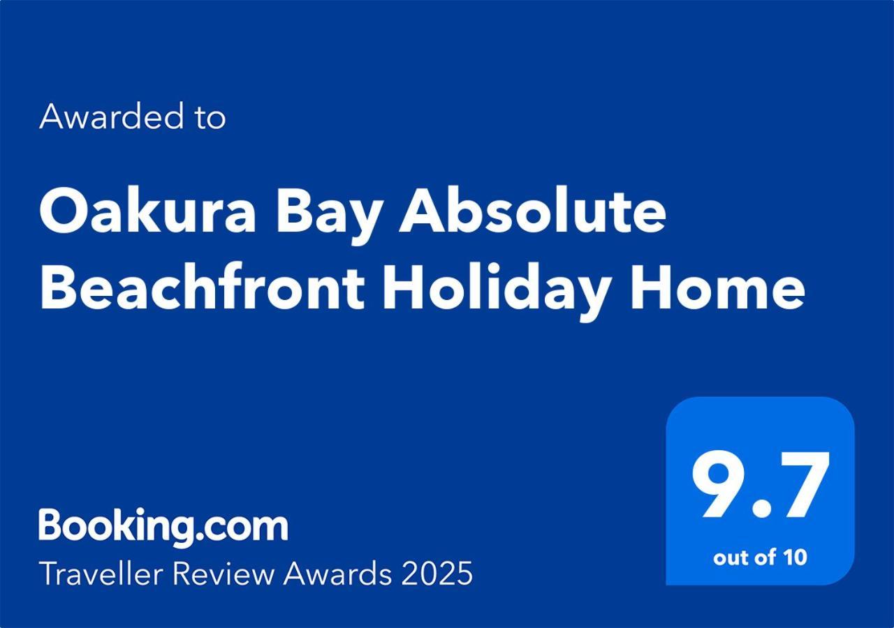 Oakura Bay Absolute Beachfront Holiday home Hikurangi